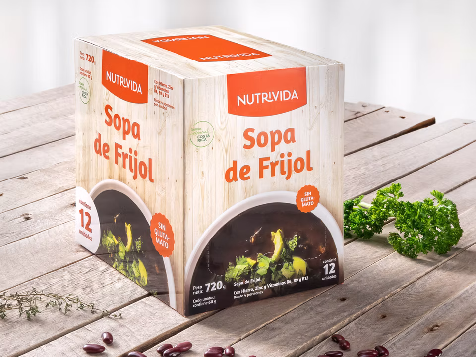 Sopa de frijol preparada